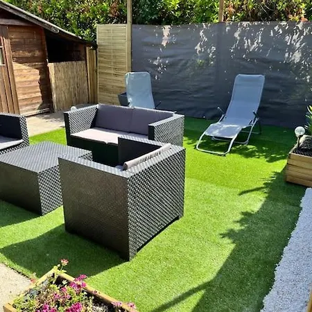 Lejlighed Studio Avec Jacuzzi, Exterieur Et Parking Privatif *